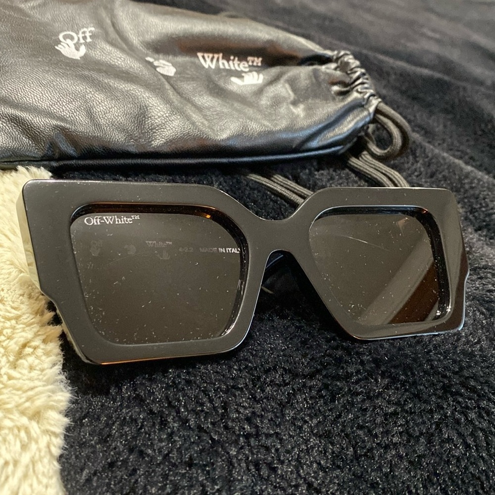 Off White Catalina Square-Frame Sunglasses.